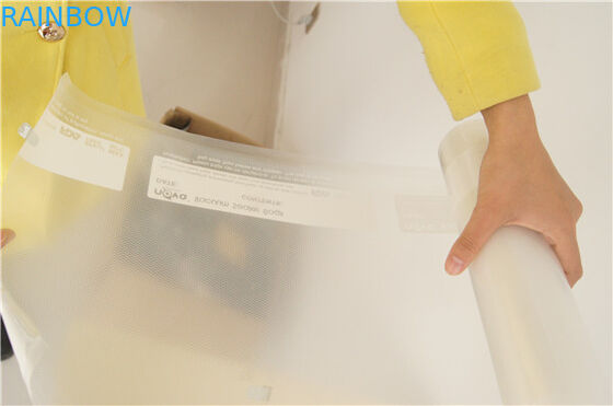 Bahan plastik Nylon PE dan Embossing Permukaan Penanganan food grade saver vakum sealer kemasan tas gulungan