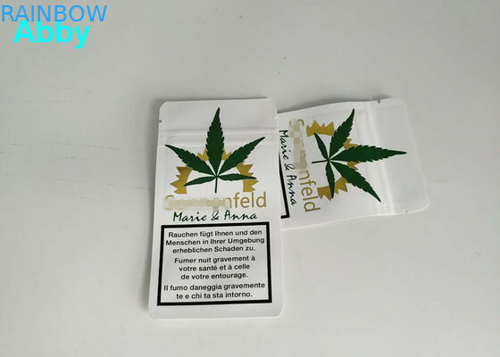 Pencetakan Emas Ditutup Kembali Kantong Plastik Warna CMYK Dengan Bahan Disesuaikan