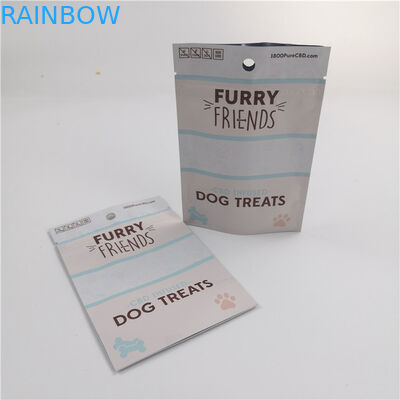 Foil Zipper Stand Up Pouch Packaging Lubang Gantung Untuk Anjing Memperlakukan Kemasan