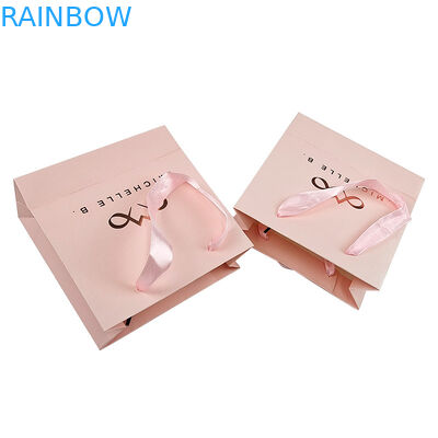 Custom Print Logo Elegant Putih Hitam Gift Paper Bags Kemewahan Pakaian Boutique Paper Shopping Bag Dengan Ribbon Handle