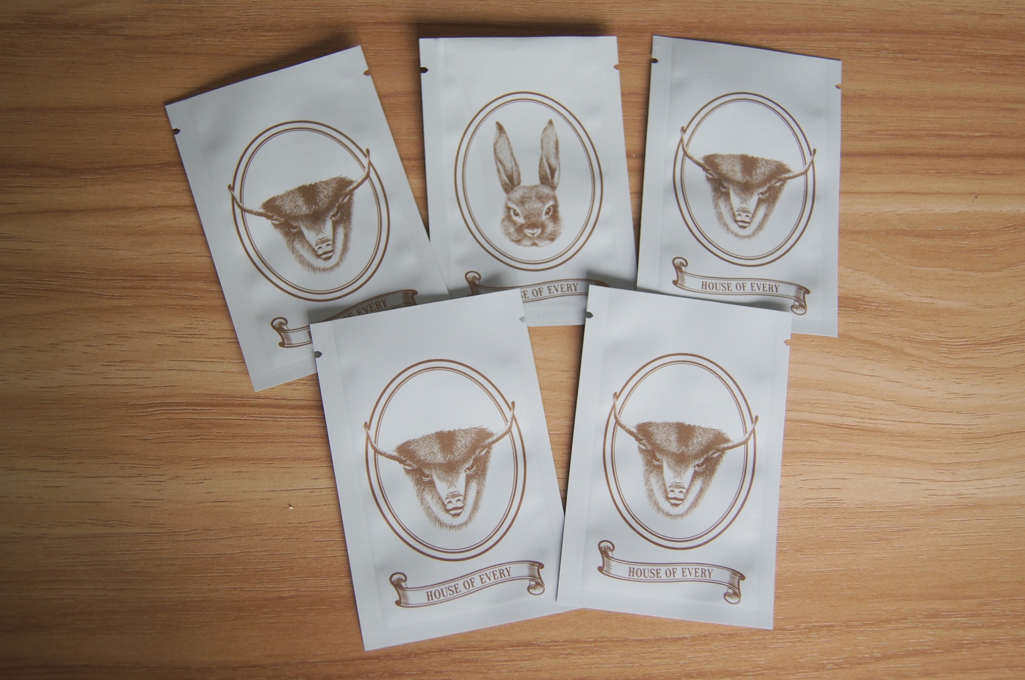 Kantung Kemasan Segel Benih Tiga Sisi / Kantong Matte Putih Grip Seal Spice Potpourri