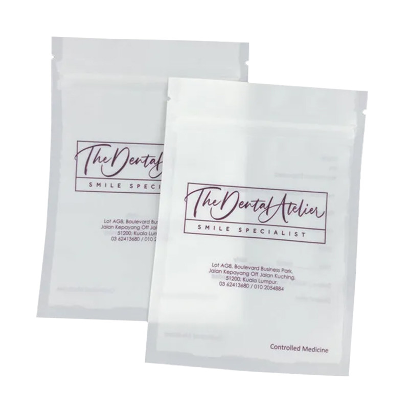 Kandungan kantong plastik tebal khusus dengan segel panas untuk pegangan penyegelan