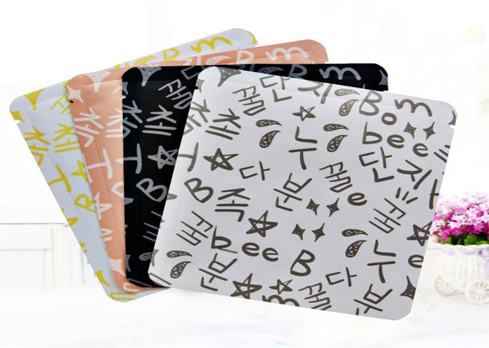 Kustom Beberapa Warna Dicetak Tas Kemasan Kosmetik Untuk Topeng