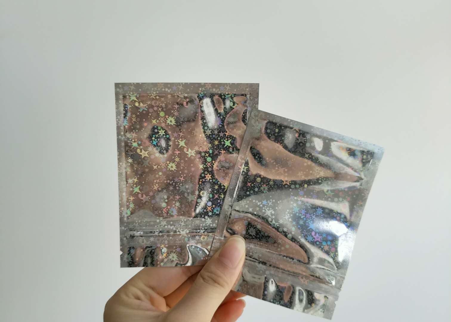 Disesuaikan Struktur Aluminium Foil Pouch 5 Mm Sisi Disegel Untuk Rokok