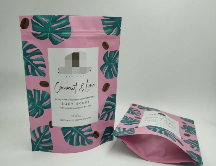 Berbagai Ukuran Aluminium Foil Stand Up Pouch Dengan Bahan MOPP / VMPET / PE