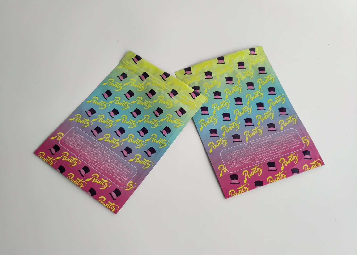 Kustom Stand Up Kantung Plastik Kemasan Cookies Benih Weed Hologram Ziplock