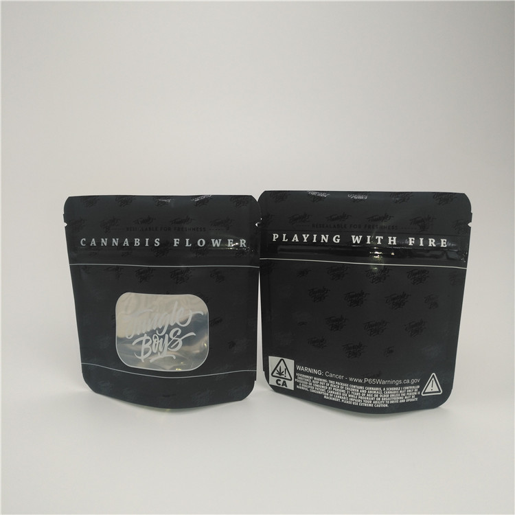 Matte Hitam Mylar Aluminium Foil Stand Up Pouch Medis Tobacco Leaf Packaging