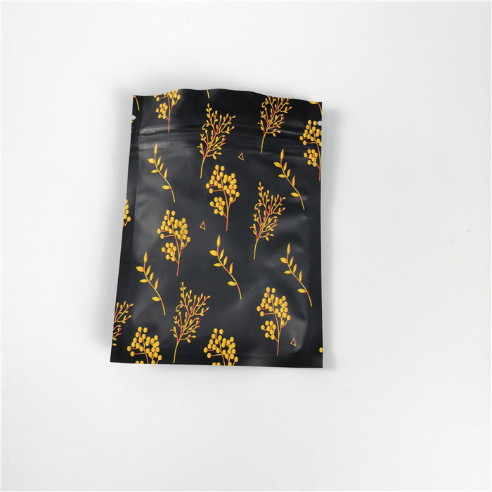 Kemasan Makanan Ringan Plastik Zipper Pouch Kustom Dicetak Tiga Sealed Bag Durable