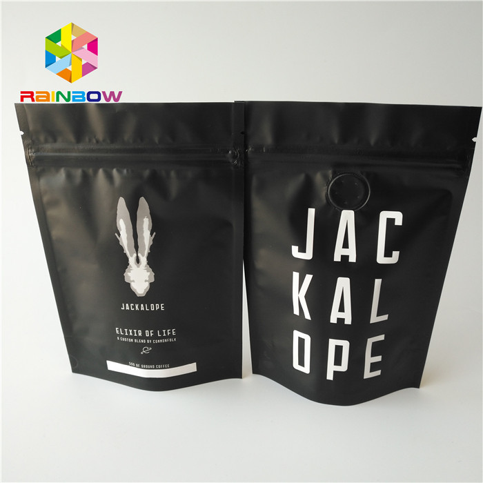 Matte Black Metallic Foil Pouch Stand Up 2 Oz Coffee Bags Dengan Zipper / Valve