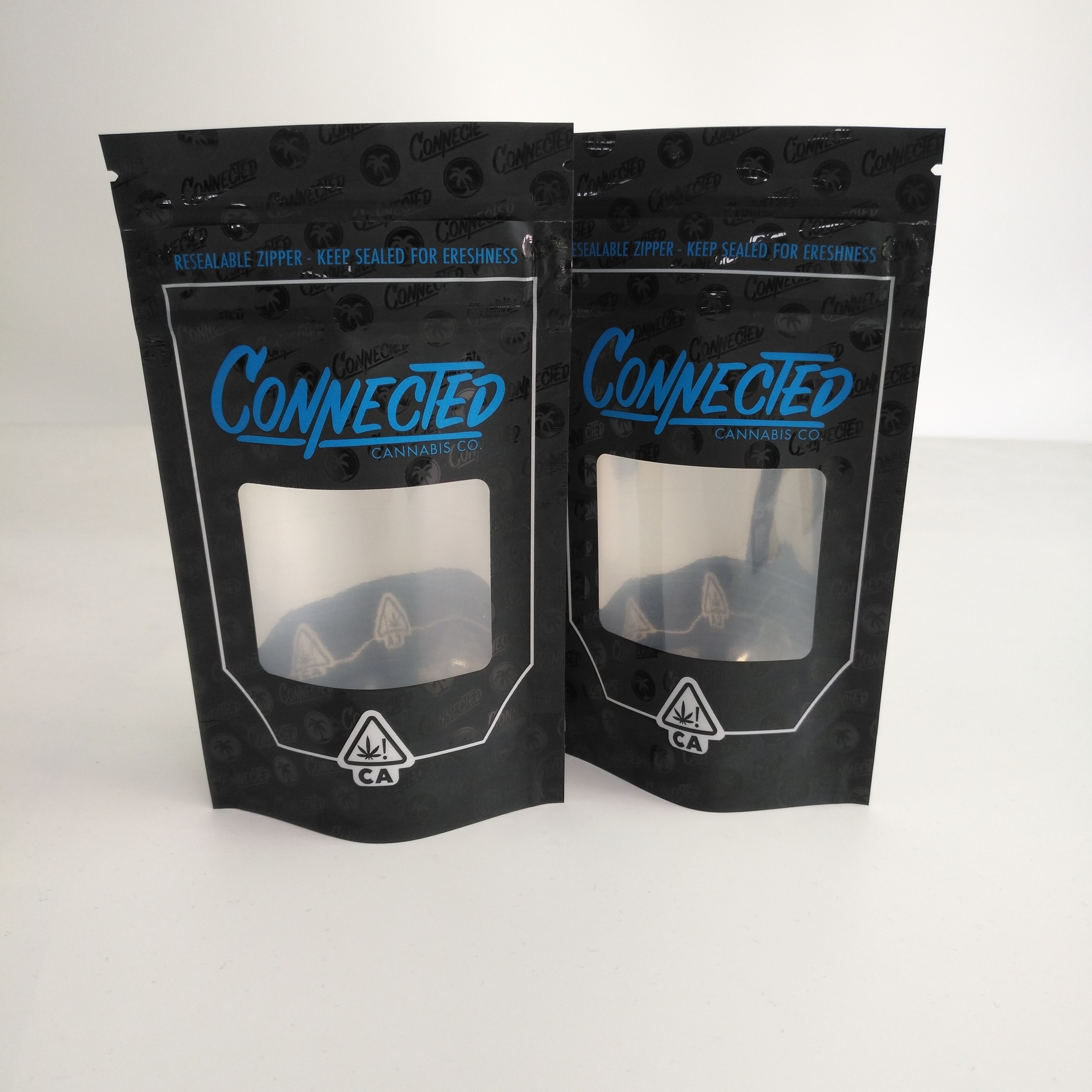 Zipper Tahan Bau Ditutup Kembali Zipper Stand Up Zipper Pouch Dengan Jendela Aluminium Di Dalam