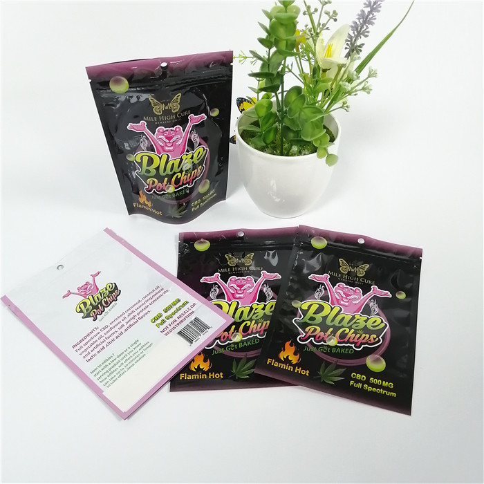 Moisture Proof Aluminium Foil Bags Logo Disesuaikan Mylar Foil Blunt Wrap Packaging