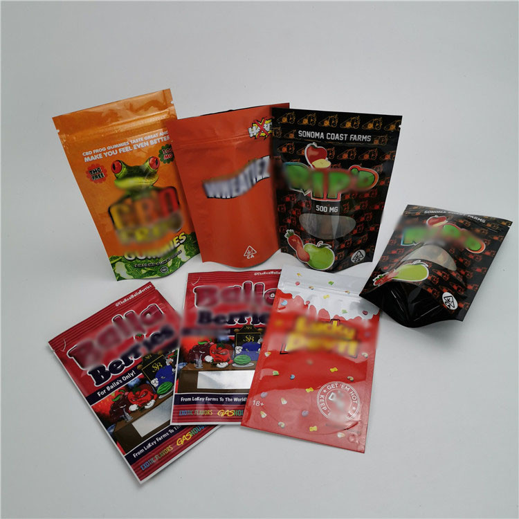 Mylar Stand Up Barrier Kantong Tembakau Ziplock Bags CBD Permen Kemasan Kustom Dicetak