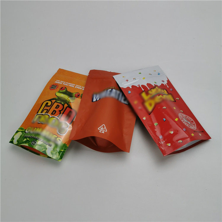 Food Grade Resealable Stand Up Pouches CBD Gummies Snack Packaging Bag Dengan Jendela