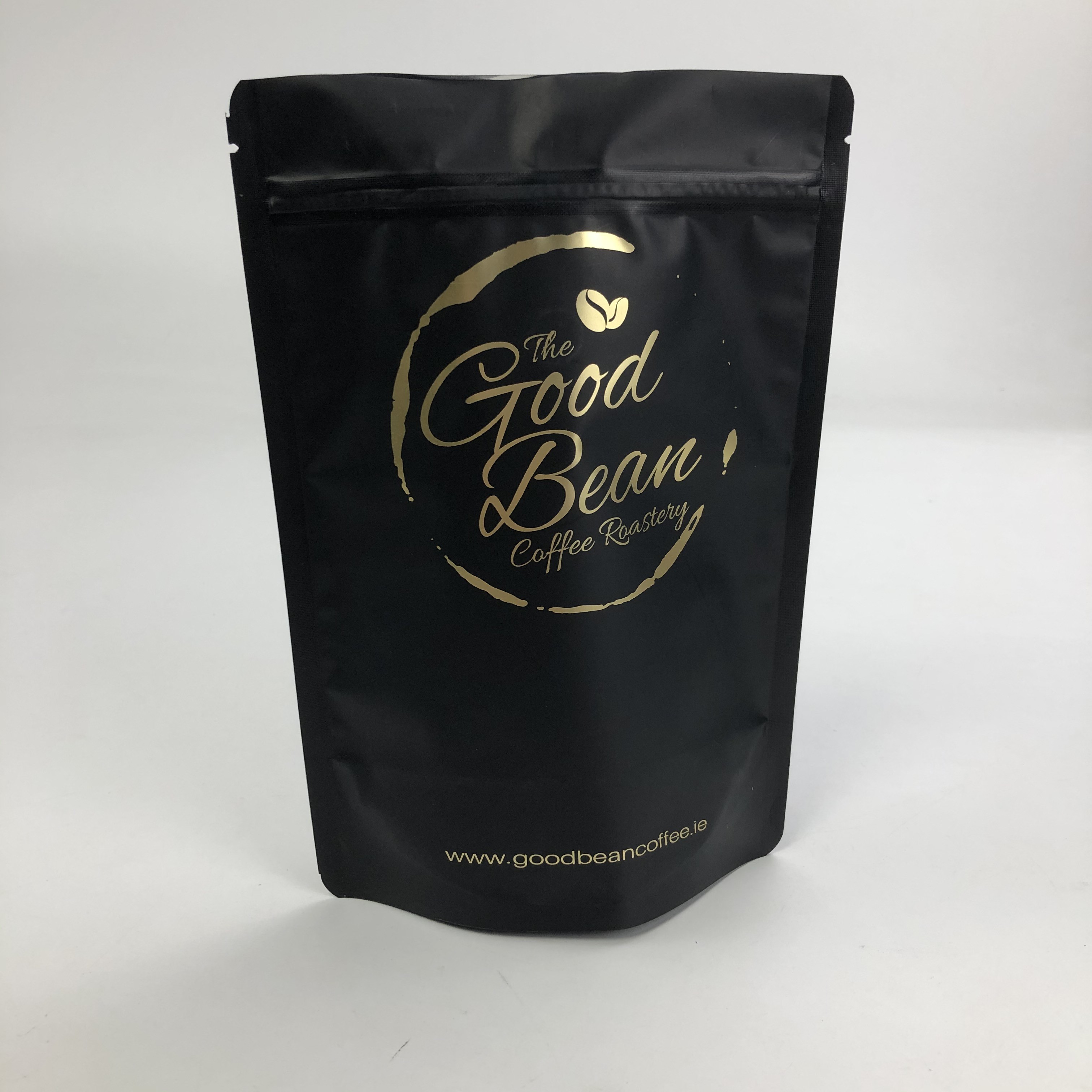 Custom Printed Matt Black Aluminium Foil 250g 1kg Dengan Ziplock Pouch Stand Up Coffee Bean Bag Packaging