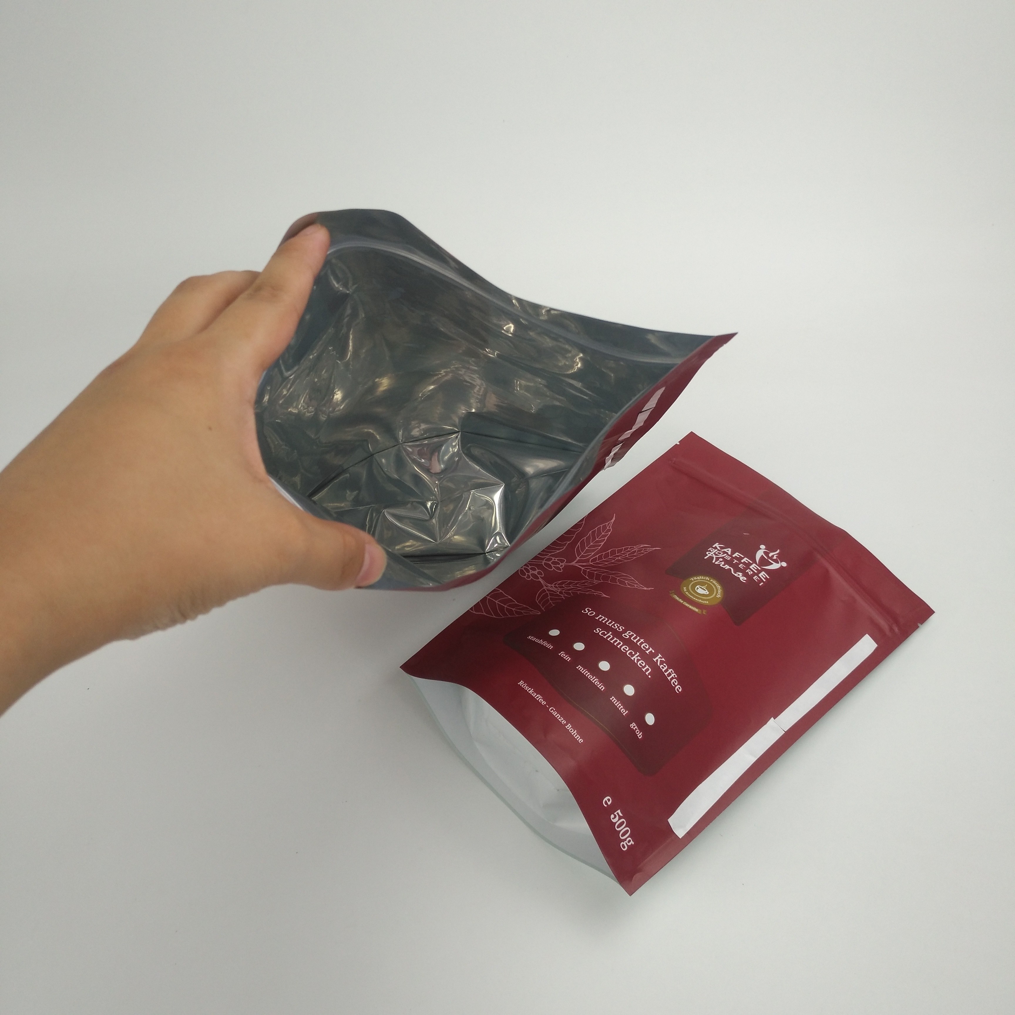 Stand Up Food Grade Packaging Coffee Bag Biodegradable Compostable 250g Coffee Bean Packaging Bags Dengan Valve