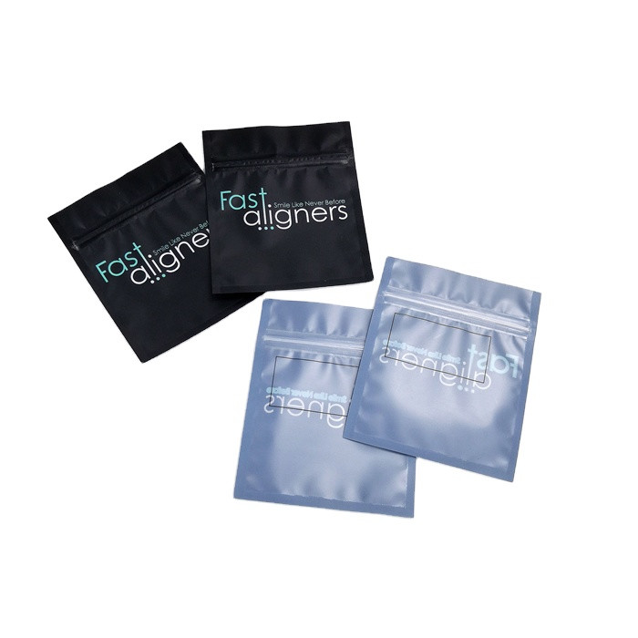 Aligners Tak Terlihat CMYK MOPP Reusable Mylar Bags 120mic Dengan Jendela Depan Yang Jelas