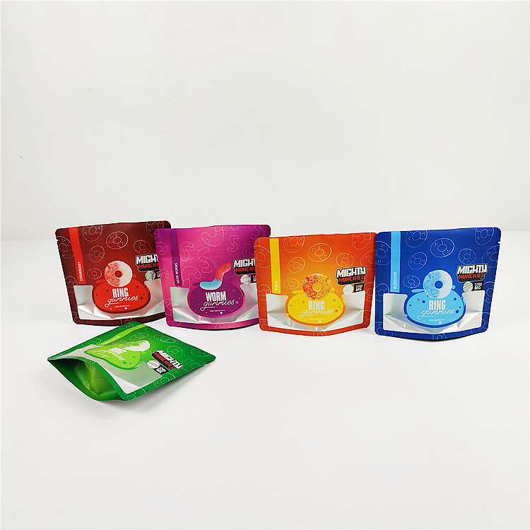 3.SA8000 QS CBD Gravure Printing Smell Proof Pouches 100mic Matte Clear Mylar Bags