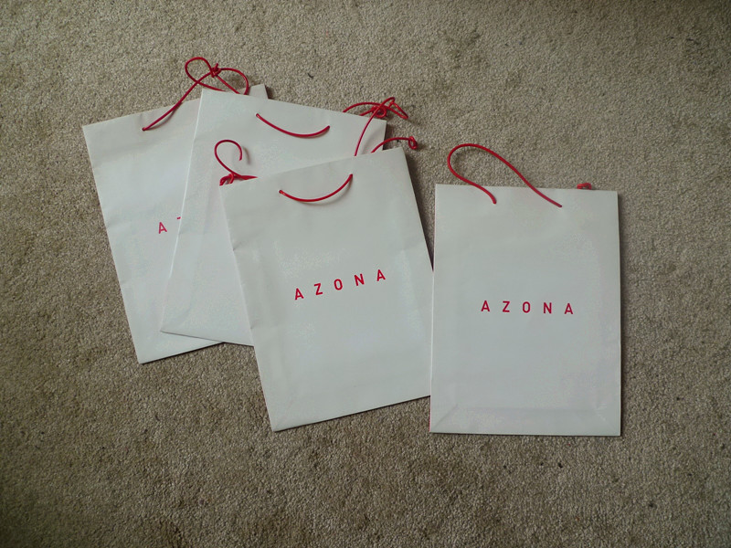 Tas Kertas Disesuaikan Warna Mewah Kertas Kraft Dengan Pencetakan Logo